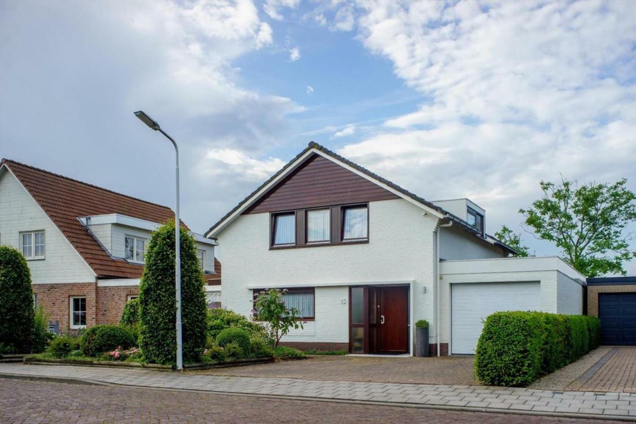 De Grote Zeearend Villa อาร์เดินเบิร์ก ภายนอก รูปภาพ